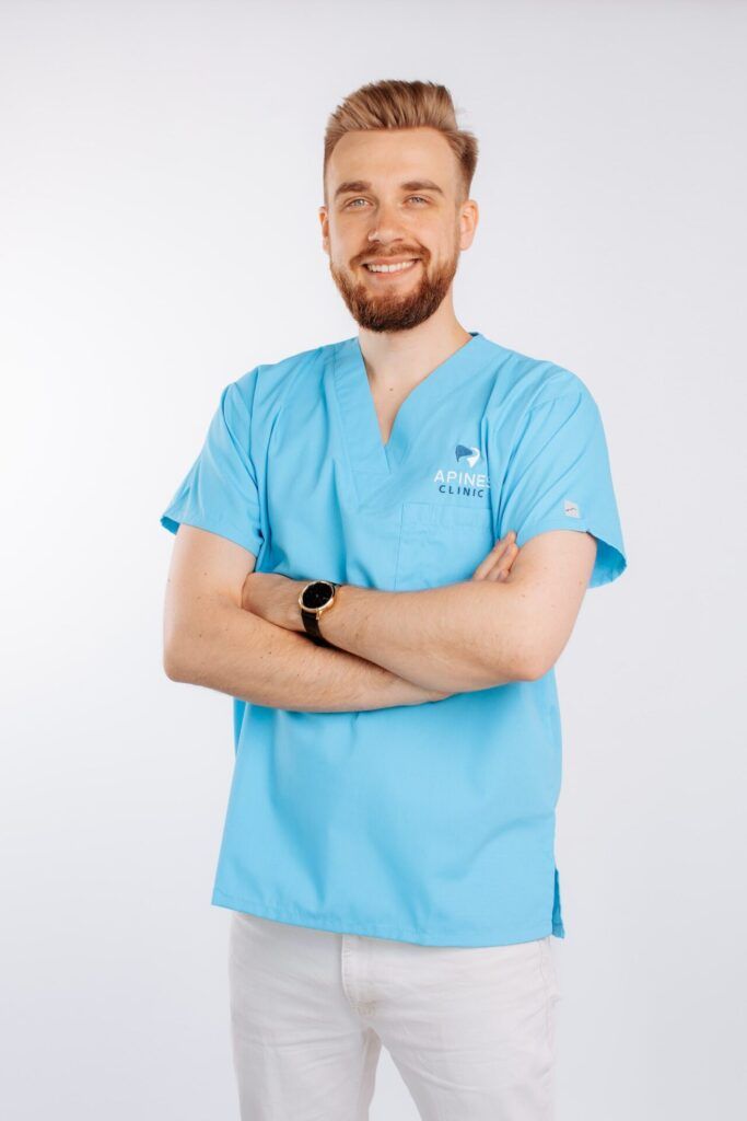 Jurģis Siliņš - zobu protēzists, implantologs